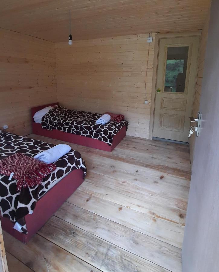 Guesthouse Pirimze Dartlo Luaran gambar